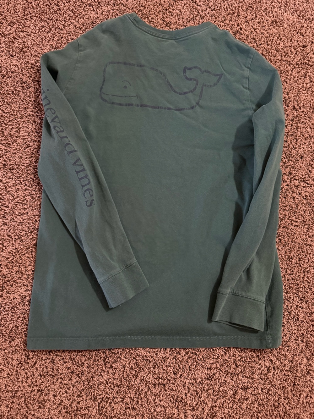 Vineyard Vines Long-Sleeve Whale Tee in Forest Green and blue boys size large